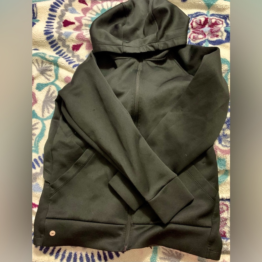 Avia zip up